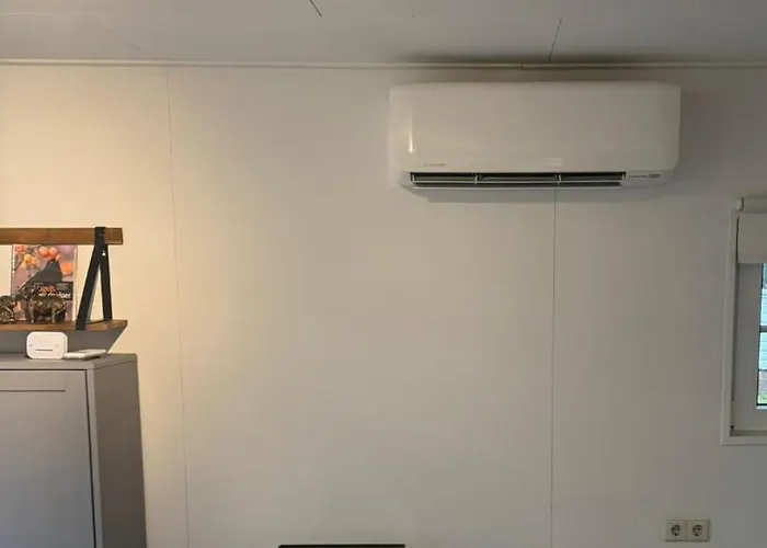 Hooglander Rust, Boschaletje Horská chata Hattemerbroek